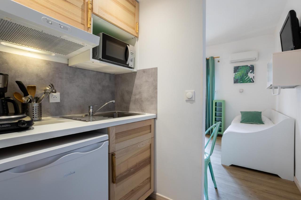 Hotel Almanarre Plage - Hotel Eco-Responsable Face A La Mer Йер Экстерьер фото