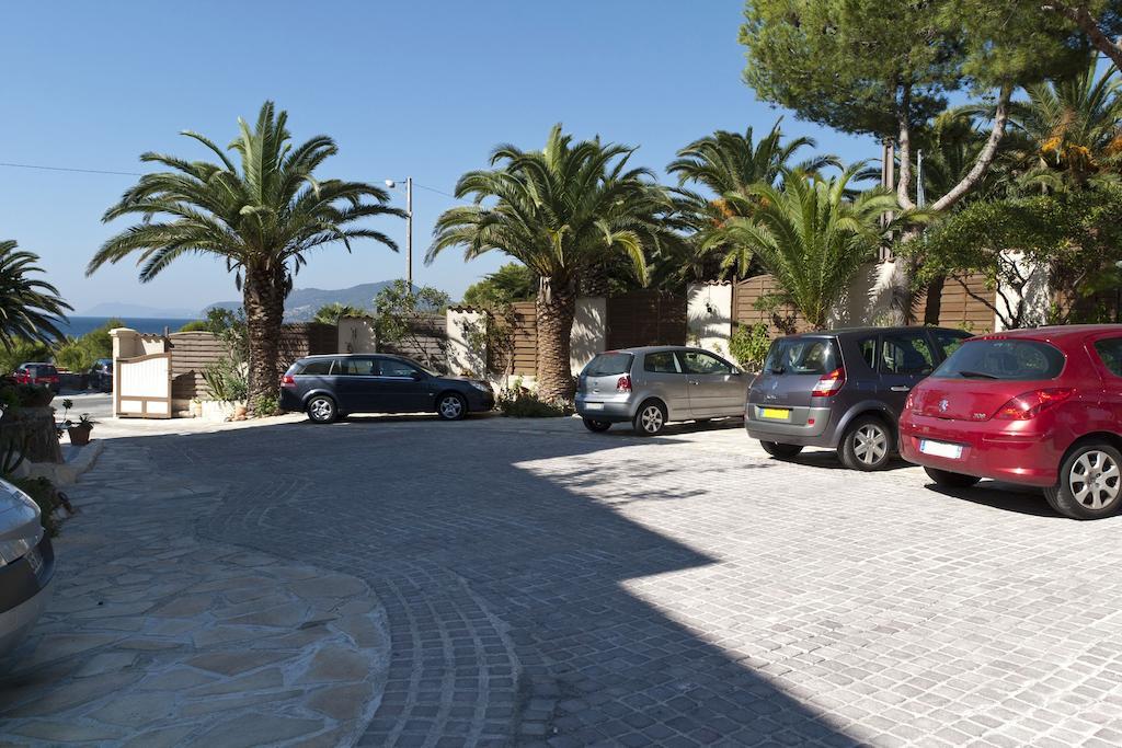 Hotel Almanarre Plage - Hotel Eco-Responsable Face A La Mer Йер Экстерьер фото